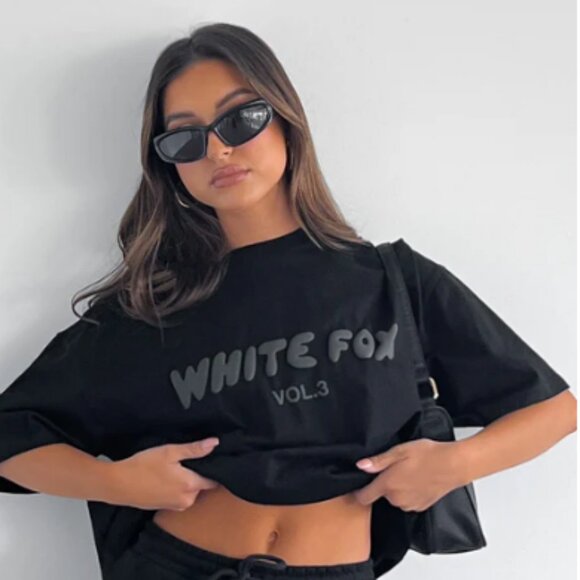White Fox - Offstage Oversized Tee Onyx - Picture 1 of 2